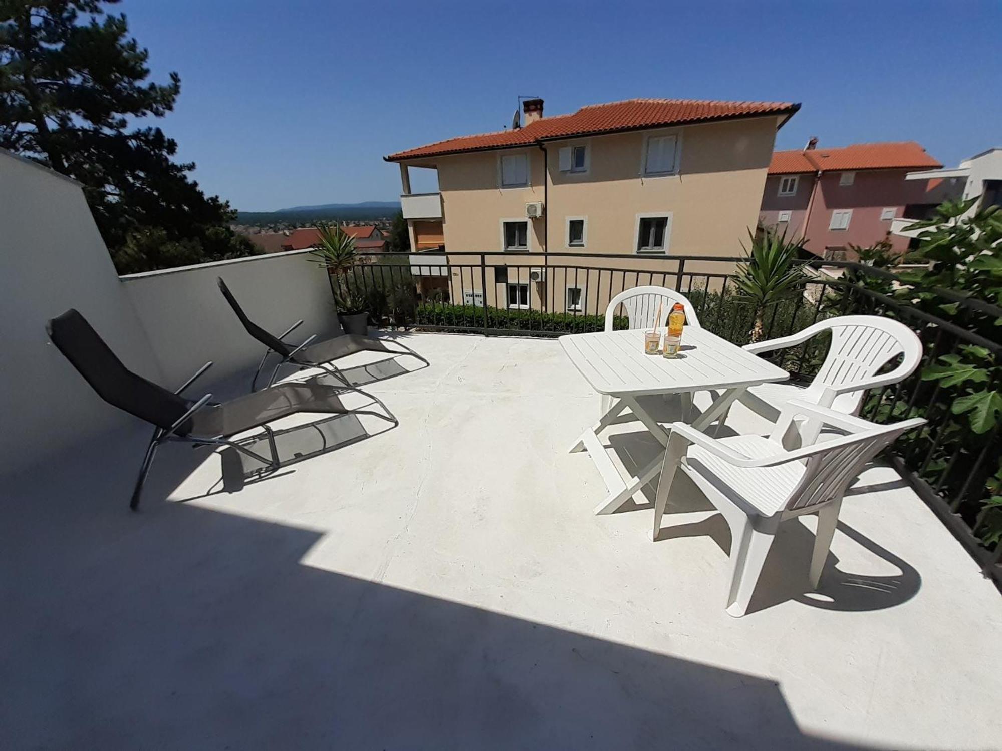 Apartmani Bilandzic-Krk Малинска Стая снимка